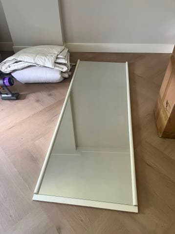 GRATIS AFHALEN - Grote spiegel (183cm hoog x 65cm breed)