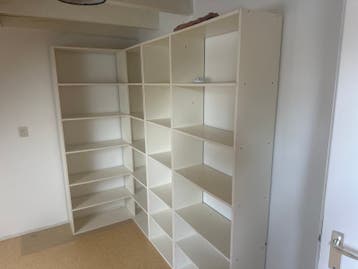 GRATIS OPHALEN! Grote witte boekenkast