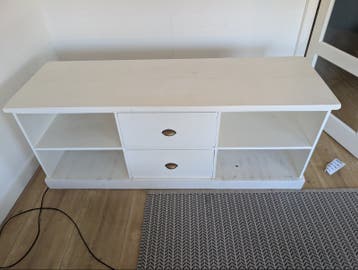 Groot en leuk dressoir gratis af te halen