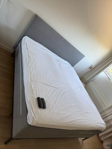 GRATIS 180x200 elektrisch tweepersoonsbed