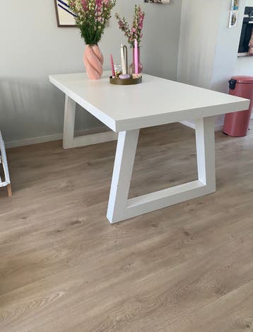 Eettafel gratis af te halen