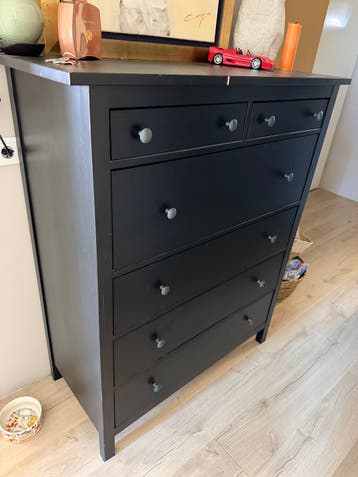 IKEA Hemnes ladekast zwart - 108x131x50 cm