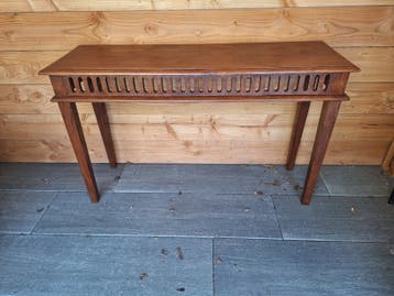 Sidetable 117x40x74 - Gratis af te halen