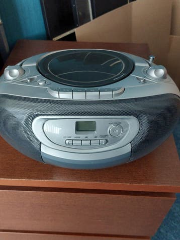AKAI APRTC-40U Draagb Radio/CD/Cass/USB Speler