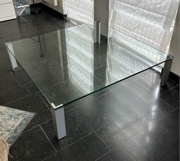 GRATIS Grote glazen salontafel - 120x120x32cm