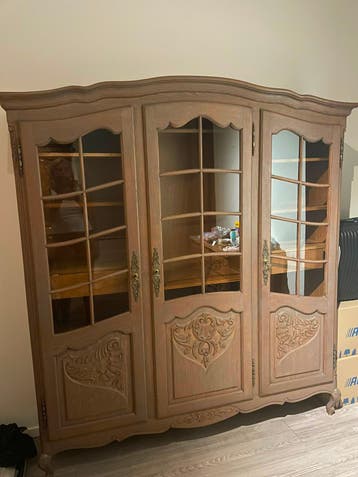 Handgemaakte eiken vitrine kast