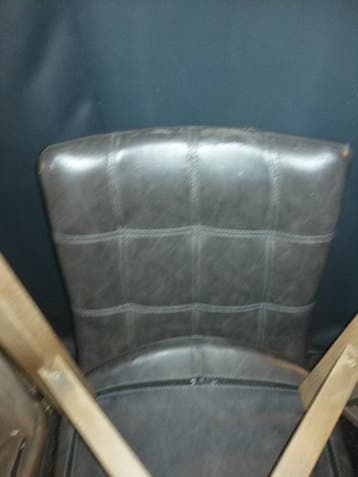 Gratis 6 Eetkamerstoelen