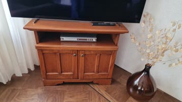 Tv. Meubel. Gratis ophalen