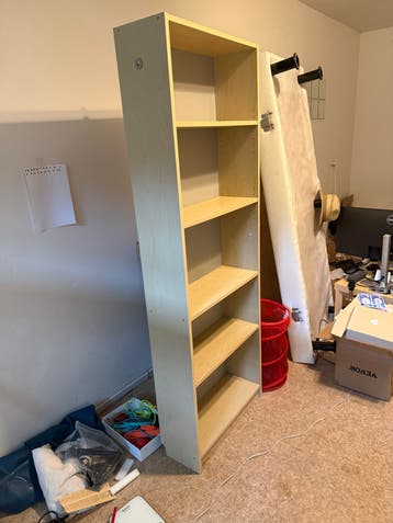 Ikea houten plank gratis af te halen. ikea book shelf free