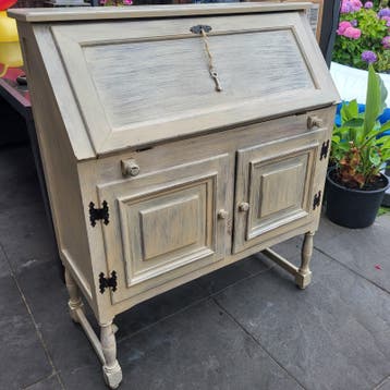 Gratis secretaire (kast)