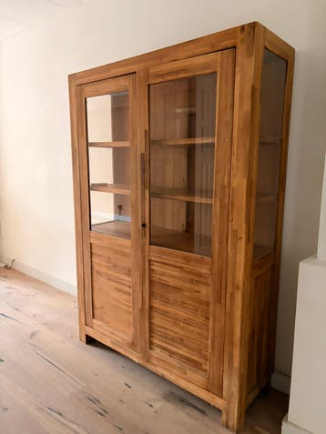 GRATIS massief eiken vitrage / keuken kast. ZELF VERPLAATSEN