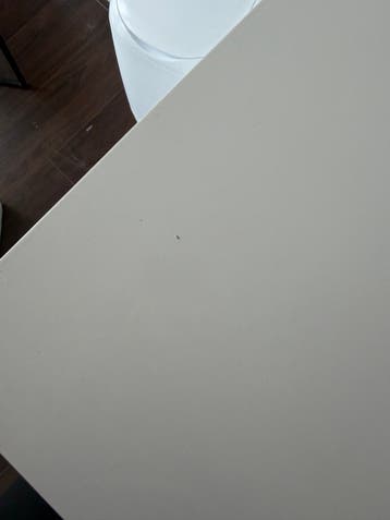 Witte ladekast met 3 laden - Kleine reparatie nodig