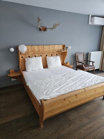 GRATIS 2 persoonsbed incl matrassen en lattenbodems