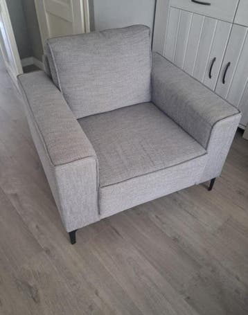 Comfortabele grijze fauteuil - Zo goed als nieuw