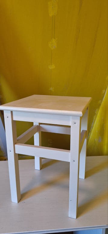 IKEA Oddvar krukje - Wit geverfd houten krukje