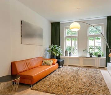 Gratis Oranje Montèl bank - Gebruikt met lichte schade