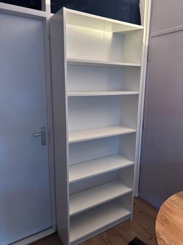 GRATIS ikea billy boekenkast 202x80
