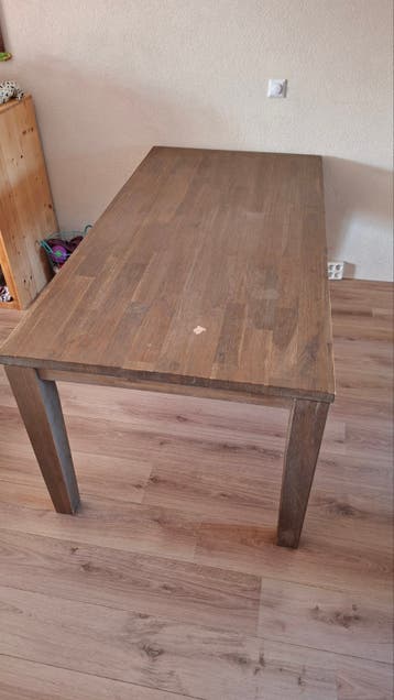 Gratis eettafel 180x90x77