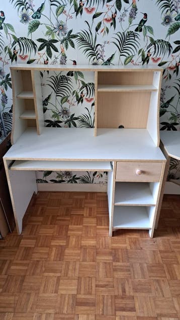 Gratis ikea bureau met opzetstuk