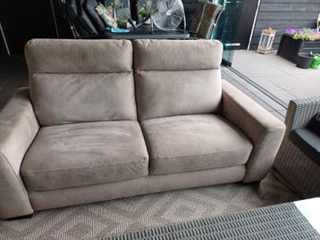 GratisComfortabele relaxfauteuil metvoetenbank 2.5 zits bank