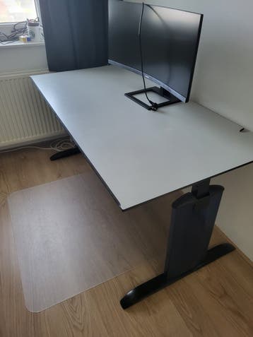 Gratis bureau.