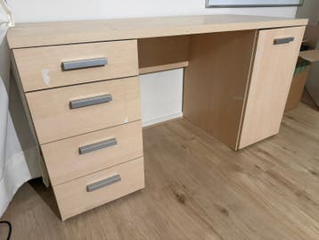 Bureau gratis afhalen