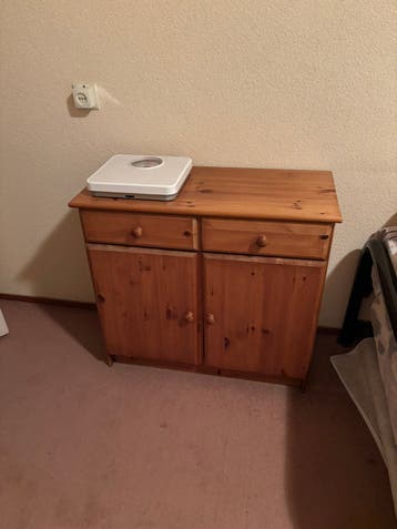 Gratis dressoir 80x 38x 76