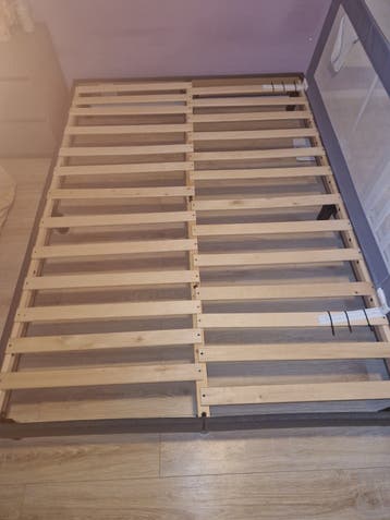 Tweepersoons bedframe met lattenbodem 140x200 cm