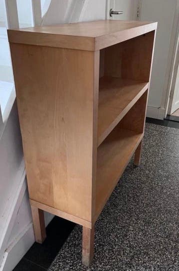 Gratis IKEA kast van beukenhout