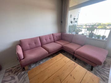 Gereserveerd Gratis af te halen unieke roze hoekbank