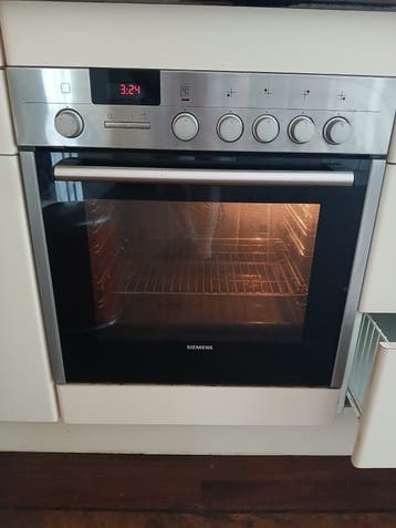 Fornuis keramische plaat met oven Siemens