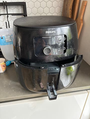 Kapotte Philips Airfryer (gevallen) - voor onderdelen