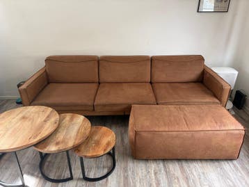 Comfortabele 3-zitsbank met poef - Bruin