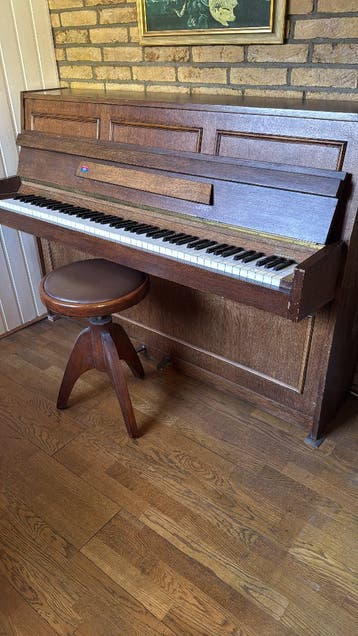 Piano op te halen inclusief pianokruk