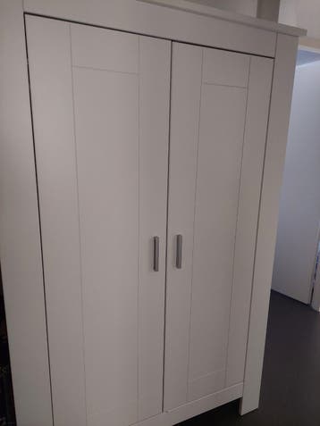 Bopita kledingkast babykamer