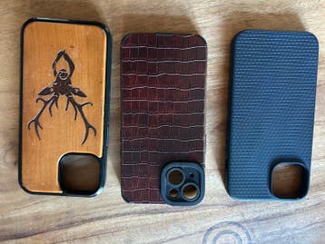 Diverse iPhone 14 hoesjes - Hout, Krokodilprint, Antislip