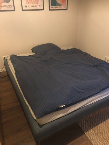 Gratis gebruikt bed Ikea 180x200