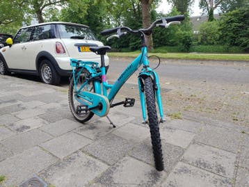Meisjesfiets 22 inch