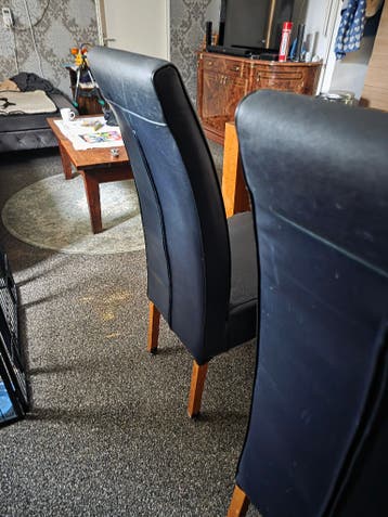 Eetkamerstoelen