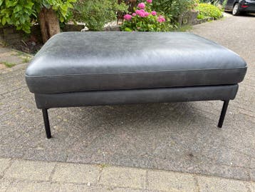 Gratis 100% lederen poef 110x70x40