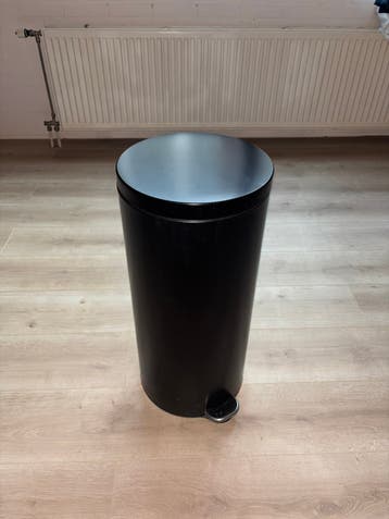 Prullenbak zwart mat - gratis