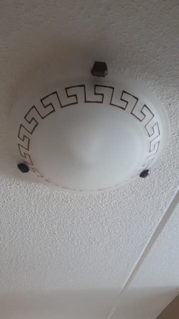 Plafond lamp. (Gratis )