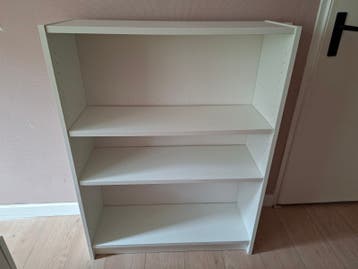 Witte Boekenkast  - gebruikt