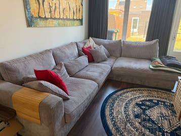 Gratis af te halen: ruime en comfortabele hoekbank