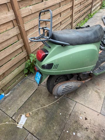 Groene Scooter -