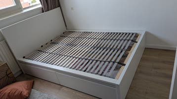 Bedframe