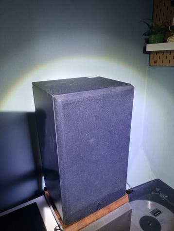 Phillips speaker