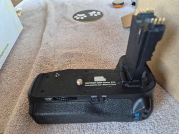 GRATIS !! Accugrip voor Canon 70D, 80D en 90D