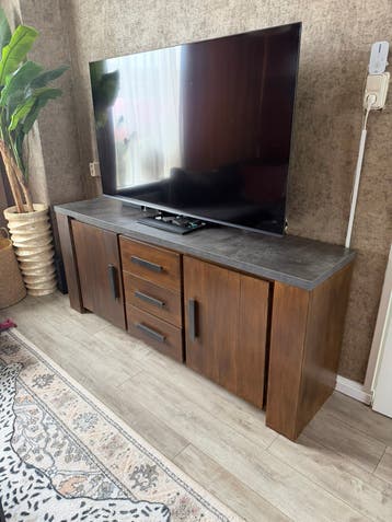 Gratis dressoir