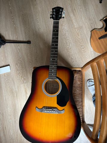 Fender FA-125 Akoestische Gitaar (met kuren)